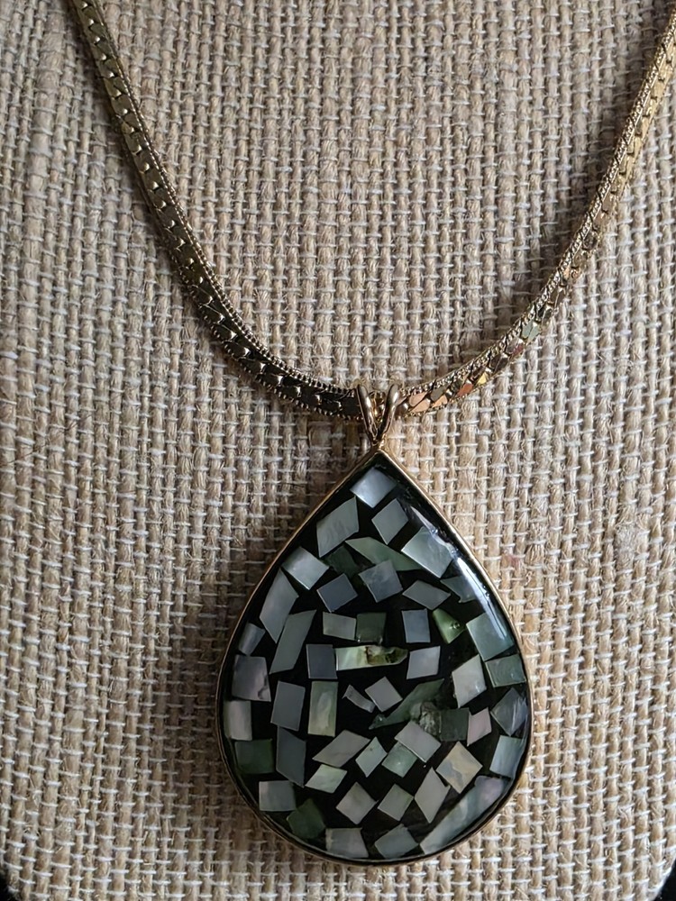 Vintage Monet Abalone Pendant Necklace 28 1/2 In Long
