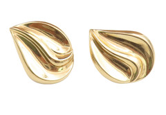 14K GOLD Vintage Fashion Hollow Scalloped Pear Shaped Drop Earrings GE195