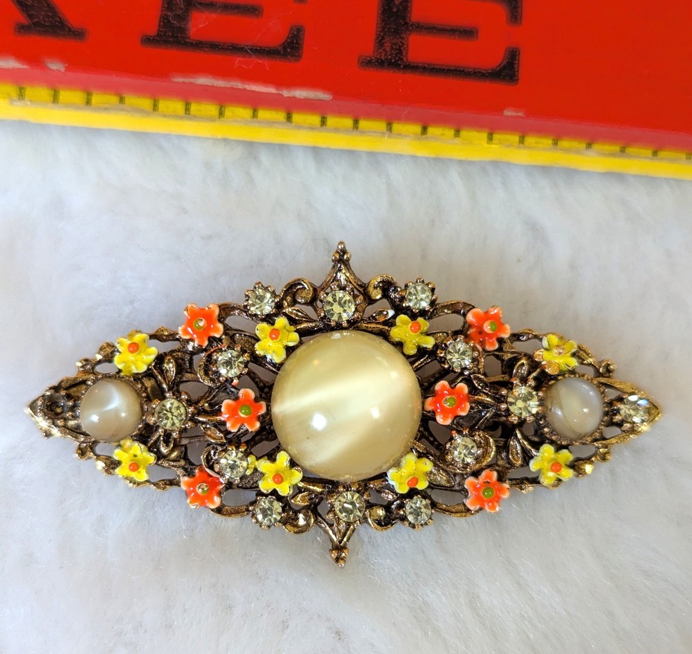 Vintage 50s Signed ART Brooch Enamel Flowers Rhinestones Central Cabochon Stone