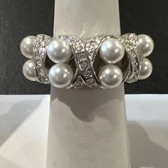 Camilke Lucie Ring Size 7 Faux Pearls