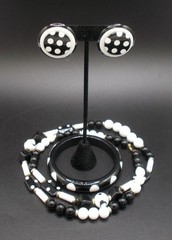 Vtg 80s Black White Beaded Lucite Plastic 30″ Necklace Bangle Polka Dot Earrings