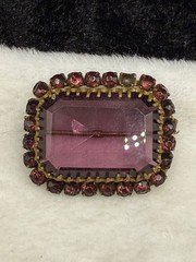 Vintage Rhinestone Brooch Gold Tone Purple READ
