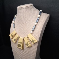 Vintage Multicolor Ceramic Bib Necklace JAPAN. 18.018