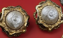 Vintage Estate Jewelry Lot 4 Pairs Clip On Earrings Rhinestone Pearl Blue Retro