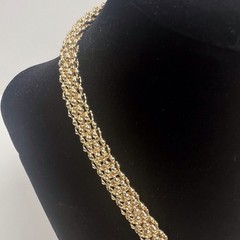Vintage Gold Tone Mesh Chain Chunky Necklace 18” Magnetic Closure