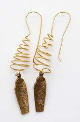 Vintage Gold Tone Egyptian Sarcophagus Dangle Earrings 3 1/8″ L