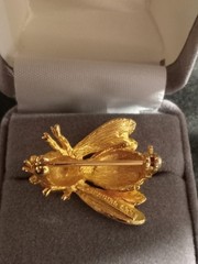 Vintage Les Bernard Bee Brooch/Pin