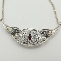 Modernist Sterling Silver Garnet January Birthstone Articulated Pendant Necklace
