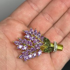 Lavender Rhinestone Brooch Pin Purple Lilac Flowers Floral Bouquet Gold Tone
