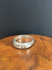 Vintage Sterling Silver Open Work Stackable Ring Size 4.5 Weight 2.5 Grams