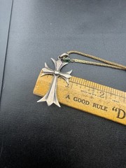 925 Sterling Silver Gothic Maltese Cross Pendant Gold Tone Green Inset Necklace