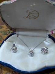 Vintage Dixelle Aurora Borealis Necklace Earrings Set NOS Original Box Unworn