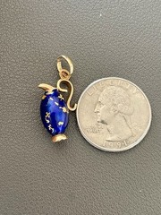 18K Yellow Gold Enamel Vase Pitcher Jug Pendant (F131)