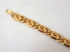Vintage Gold Tone Paper Clip 6 7/8 Inch Bracelet
