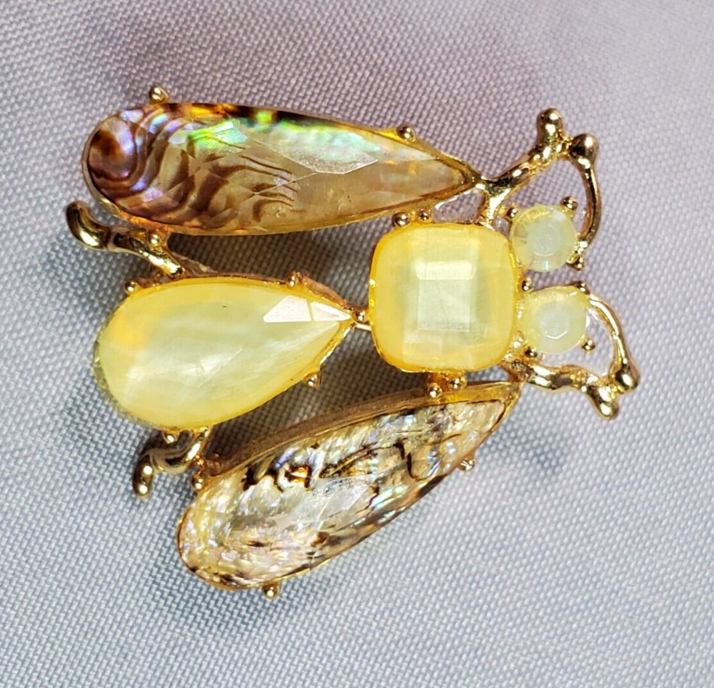 Bug Fly Bee Wasp Pin Insect Goldtone Faux Abalone Costume Fashion Estate 1.25 in