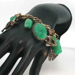 Vintage Gold Tone FOB Bracelet Green Carved Stone Jade‑Style Charms Asian Motif