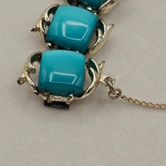 Vintage Teal Blue Moonglow Thermoset Bracelet + Lisner Brooch Cabochon Gold Tone