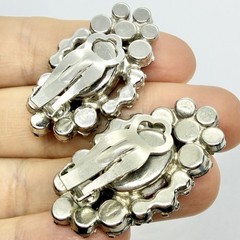 Vtg Juliana D&E Book Piece Cat Eye Glass Cabochon Earrings Red Clear Silver Clip