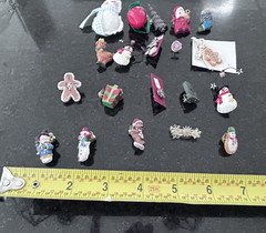 Vintage Christmas Pin Lot–18–20 Holiday Brooches–Snowmen, Santa, Trees, Angels