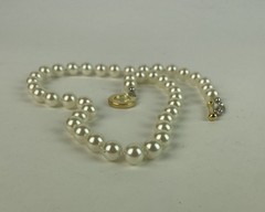 Vintage 90s Carol Lee Single Strand Knotted Faux White Pearl Necklace 15″, K104