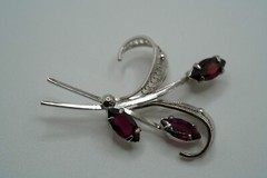 Vintage Sorrento Sterling Silver Red-ish Purple Stone Flower Brooch 4.5cm JB26