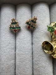 Vintage Designer Christmas Holiday Jewelry Lot Brooch & Earrings MYLU CAROL LEE