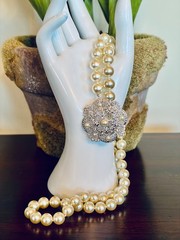 JBK Camrose & Kross Necklace Faux Pearl Rhinestone Filigree Pendant Box COA