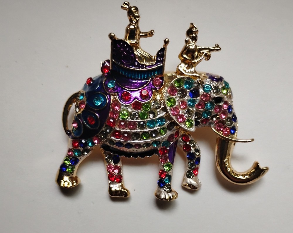 Colorful Royal Elephant Brooch | Sparkling Rinestone Jewelry Pin Accessory