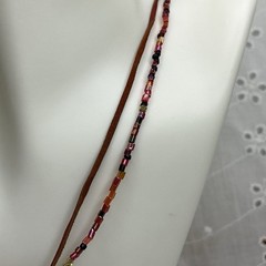 Vintage Hand Painted Hibiscus Mother of Pearl Beaded Necklace