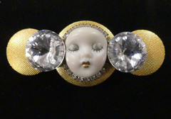 Wendy Gell Signed Face Brooch .75 in Rhinestones & Gold Medallions VTG