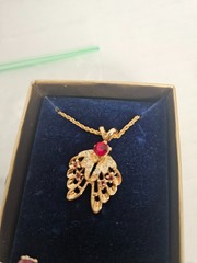 Vintage Fuller Brush Company Red stone “wings” Necklace & Earrings (JLY0279)