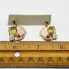 Signed 2008FL Slot Machine Roulette Dice Cards Vtg Costume Gold Tone 3D Earrings