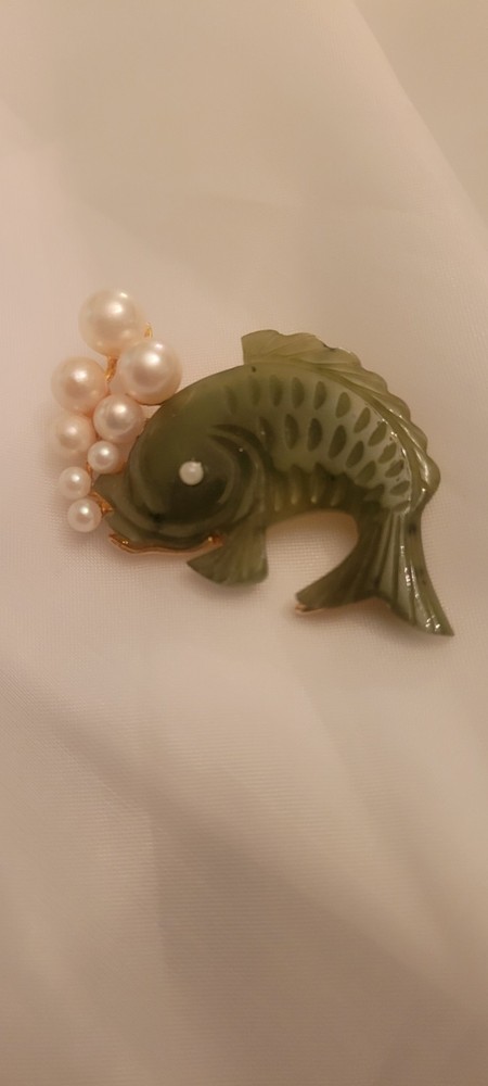 Vintage Swoboda Extremely Rare Carved Jade And Pearl Blowing Koi Fish Brooch
