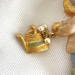 Vintage Garden Gal Brooch Pin Cottagecore Metal Gold Tone Gardening Gardener