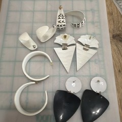 1980s-1990s VTG Earrings Lot of 5 Pair Fashion Costume Jewelry Dangle Metal