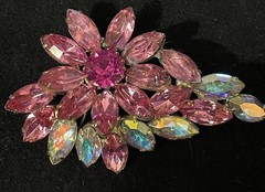 Juliana Brooch Produced By D&E 1960’s Brooch