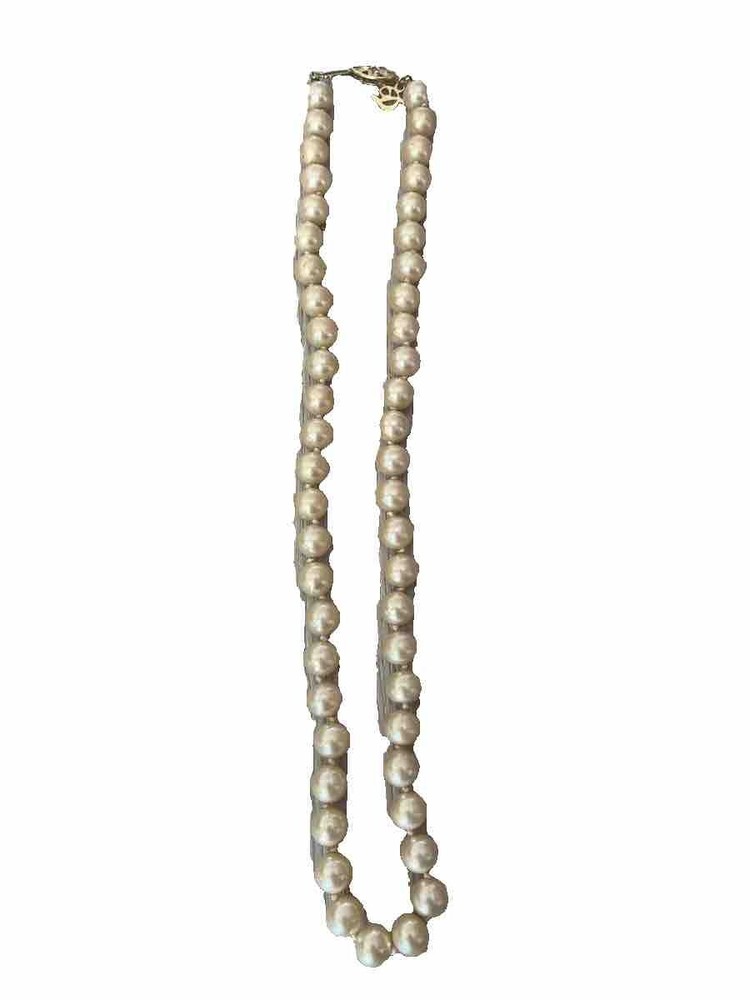 Vintage Jewelry Necklace String of Man-Made Pearls 18″ Gold Clasp with Letter”D”