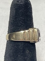 Vintage 10K Yellow Gold Mens Ring 7.8g Clear Red Stones Estate Jewelry Size 9.5