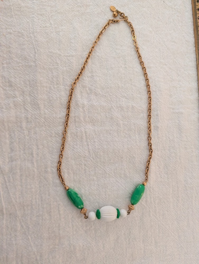 Vintage Avon White and Green Plastic White and Green Lucite Bead Necklace 19″