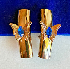 Vintage Atomic Butterfly Clip Earrings Gold Tone Blue Rhinestone Mod 60s 1 3/4″