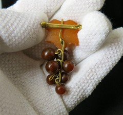 Vintage Natural Baltic Amber Grapes Brooch USSR Gold Plated Pin