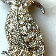 Vintage Bird Brooch Pot Metal Silver Tone Rhinestone Pin 3″