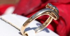 10k yellow gold ring natural diamond heart size 6 handmade 2.15gr N195