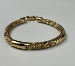 Vintage Avon Bracelet Gold Tone Mesh Tube Chain Fold Over Clasp 6.5″