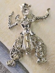 Thai Bali DANCER 2″ Exotic Figural Costume, Silver Tone Brooch, Clear Stones!