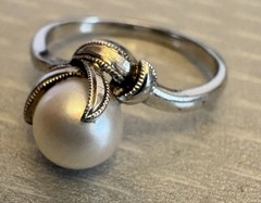 Vintage Sterling Silver Pearl Solitaire Ring Sculpted Claw Setting sz 6.25