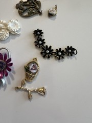 Pendant Charm Lot Resin, Metal, Enamel Flowers Leaves Jewelry Gold & Silver Tone