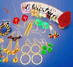 VTG Mixed JEWELRY LOT Everyday + Christmas Retro Earrings Brooches Pins Bracelet