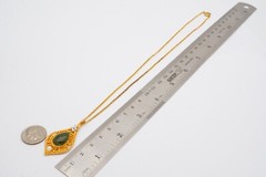 Vintage Pendant Necklace Gold Tone Jade Diamond Pearl 18″