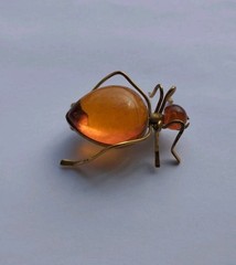 Vintage Russian USSR Baltic Amber Ant Bug Brooch Pin Gold Tone Spider Signed